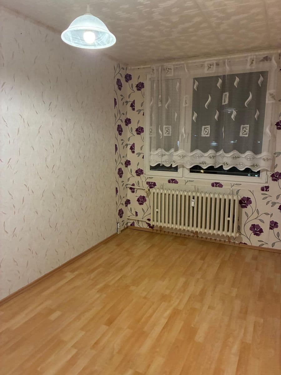 3 bedroom flat to rent, 68 m², Dürerova, Prague, Prague 3 bedroom flat to rent, 68 m², Dürerova, Prague, Prague