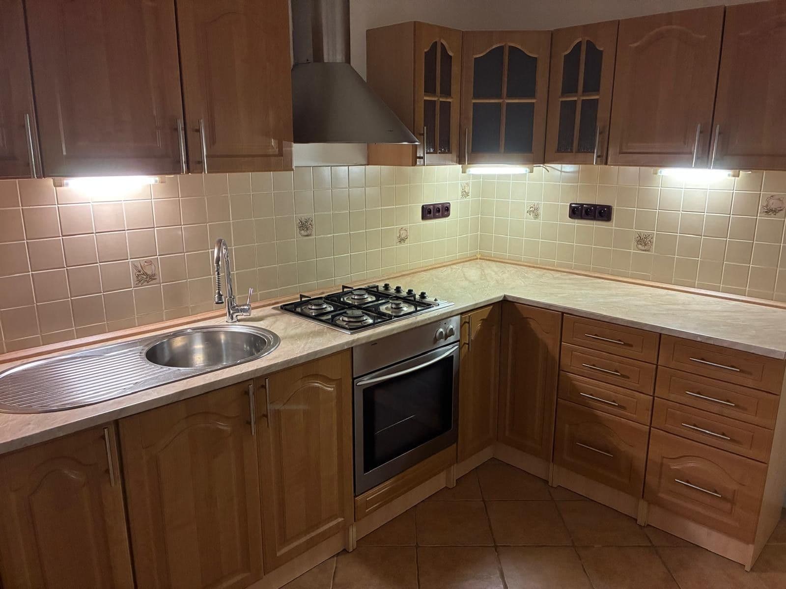 3 bedroom flat to rent, 68 m², Dürerova, Prague, Prague 3 bedroom flat to rent, 68 m², Dürerova, Prague, Prague