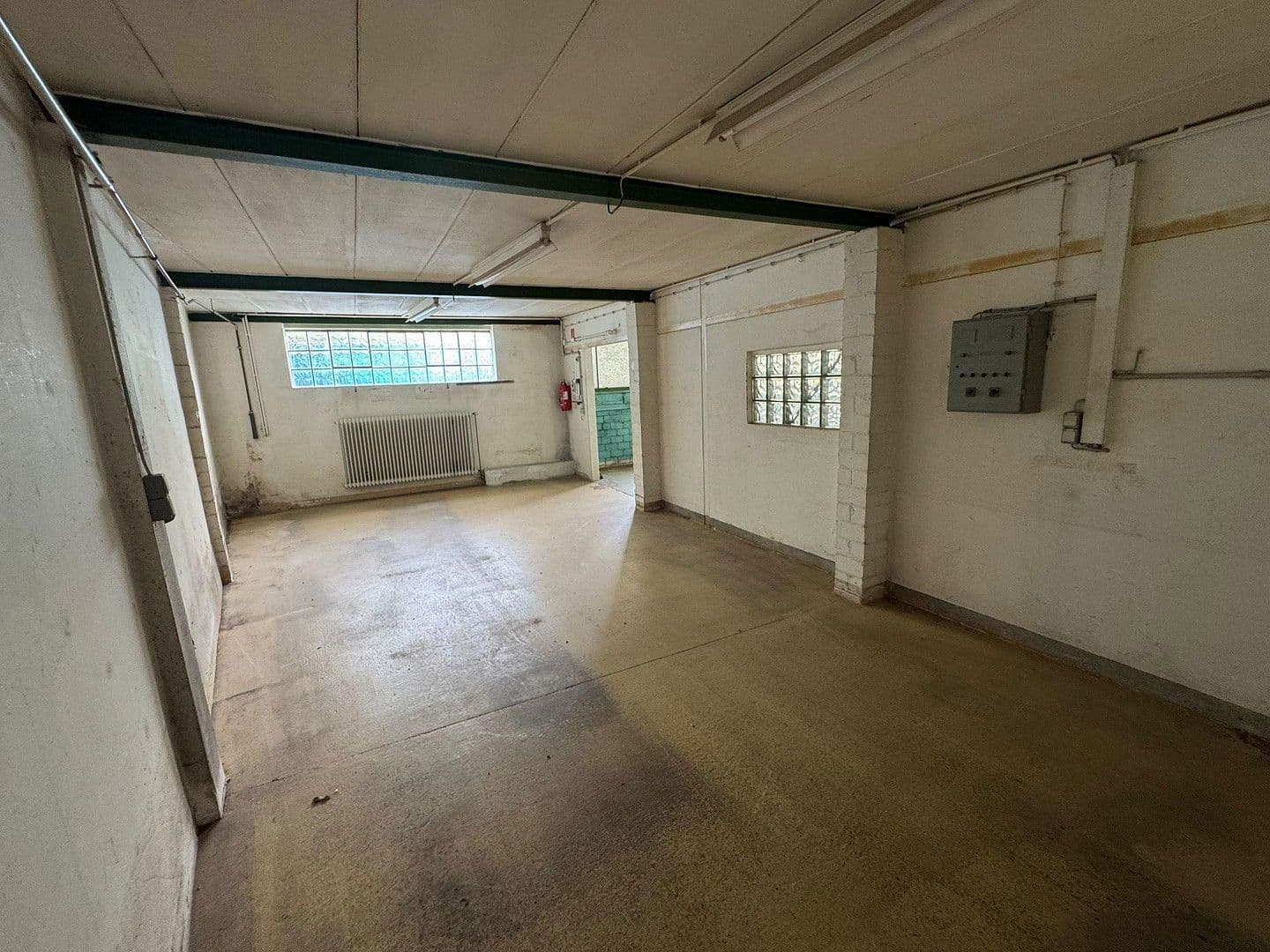 non-residential property for sale, 600 m², Solingen, North Rhine-Westphalia non-residential property for sale, 600 m², Solingen, North Rhine-Westphalia