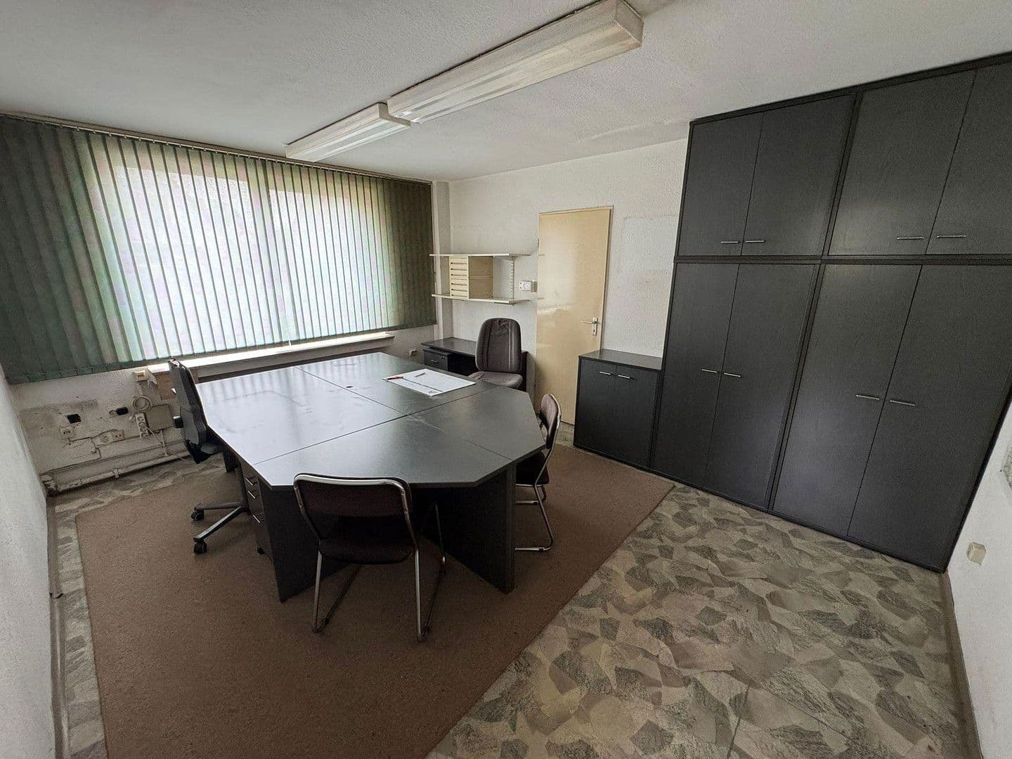 non-residential property for sale, 600 m², Solingen, North Rhine-Westphalia non-residential property for sale, 600 m², Solingen, North Rhine-Westphalia