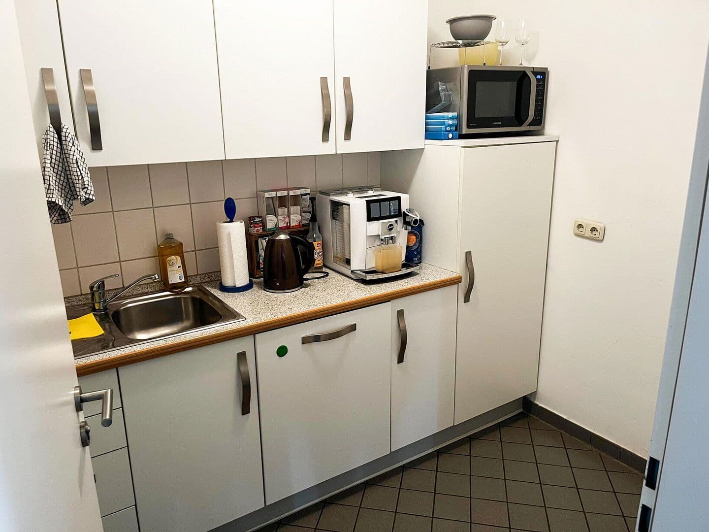 non-residential property to rent, 1,186 m², Falderbaumstraße 9 B, Kassel, Hesse non-residential property to rent, 1,186 m², Falderbaumstraße 9 B, Kassel, Hesse