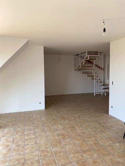 3 bedroom with open-plan kitchen flat for sale, 100 m², Fahrenberg, Essen, North Rhine-Westphalia 3 bedroom with open-plan kitchen flat for sale, 100 m², Fahrenberg, Essen, North Rhine-Westphalia