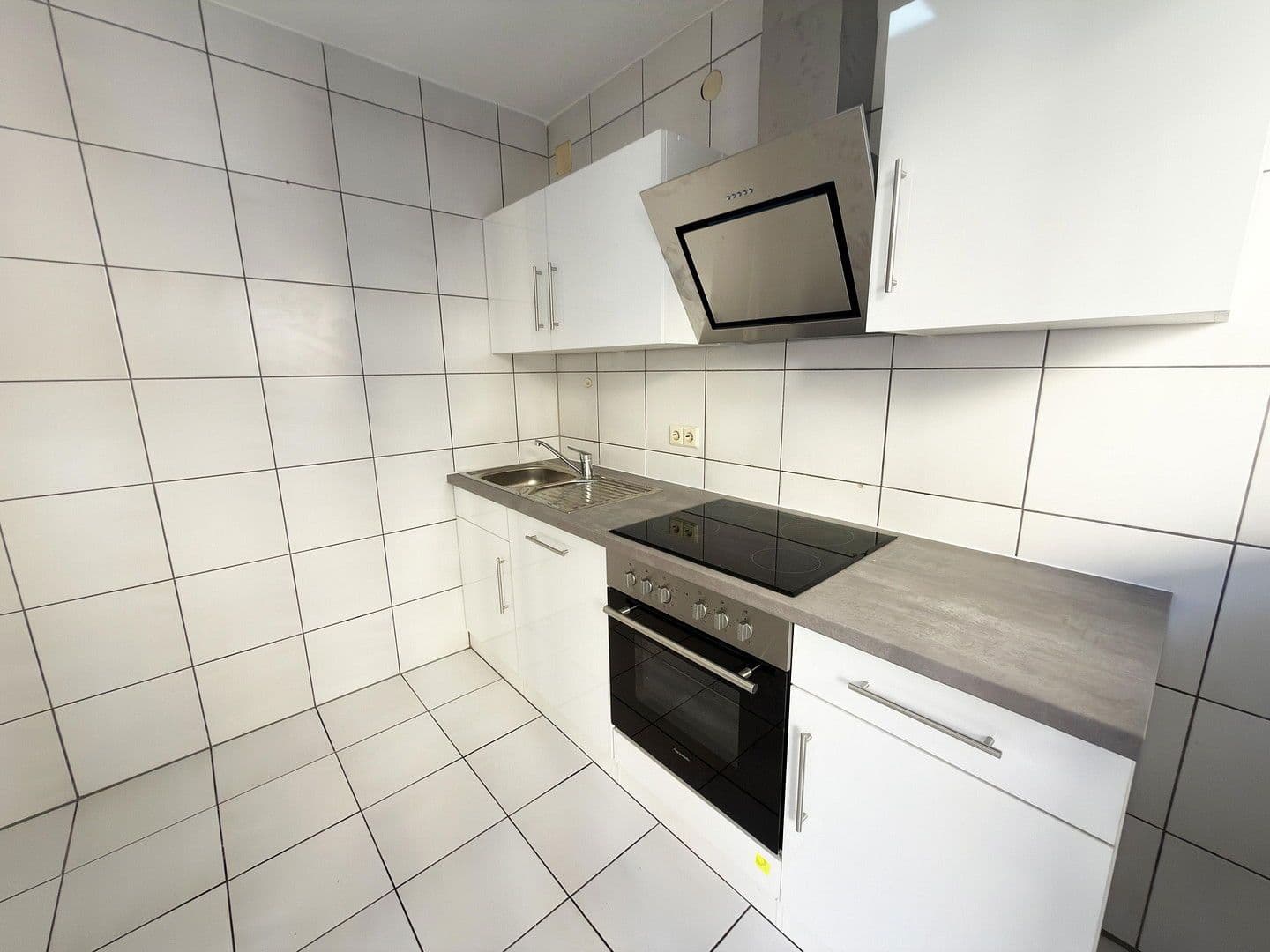 1 bedroom flat to rent, 40 m², Stuttgart, Baden-Württemberg 1 bedroom flat to rent, 40 m², Stuttgart, Baden-Württemberg