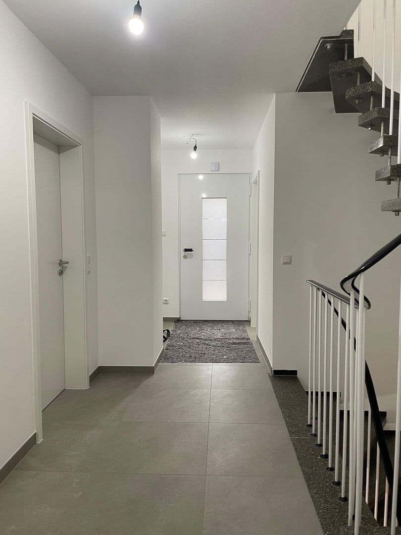 4 bedroom flat to rent, 110 m², Ahornring 17, Taufkirchen, Bavaria 4 bedroom flat to rent, 110 m², Ahornring 17, Taufkirchen, Bavaria