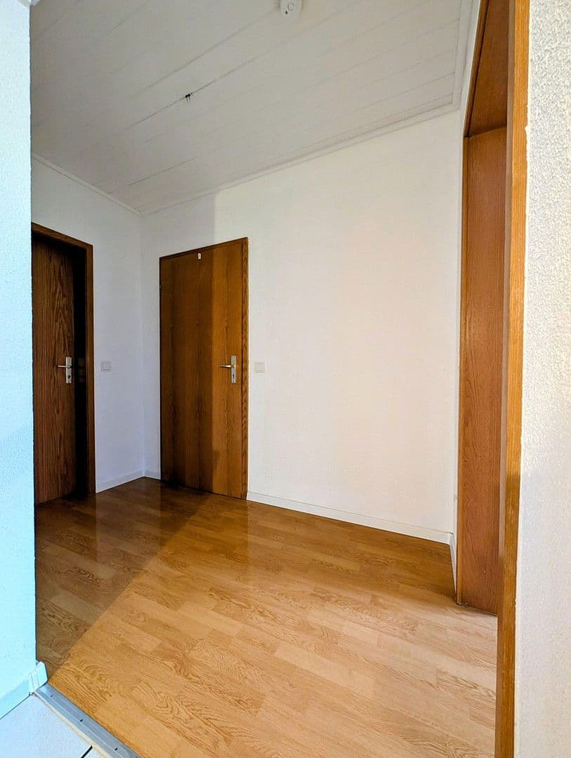 2 bedroom with open-plan kitchen flat to rent, 99 m², Büttelborn, Hesse 2 bedroom with open-plan kitchen flat to rent, 99 m², Büttelborn, Hesse