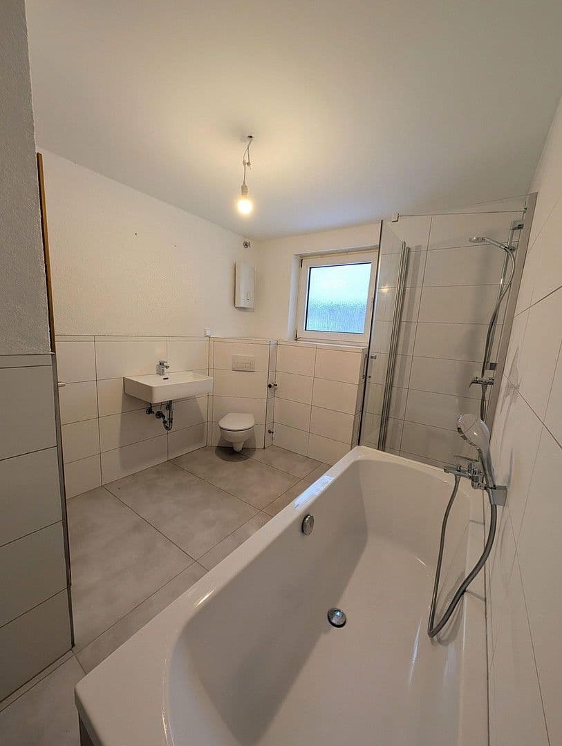 2 bedroom with open-plan kitchen flat to rent, 99 m², Büttelborn, Hesse 2 bedroom with open-plan kitchen flat to rent, 99 m², Büttelborn, Hesse