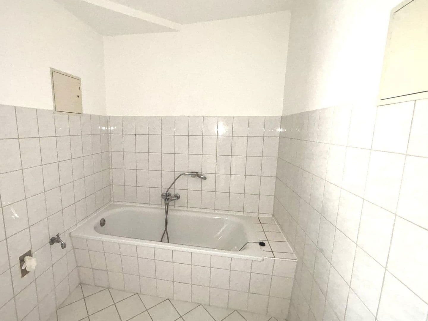 3 bedroom flat to rent, 118 m², Breiter Weg 226, Magdeburg, Saxony-Anhalt 3 bedroom flat to rent, 118 m², Breiter Weg 226, Magdeburg, Saxony-Anhalt
