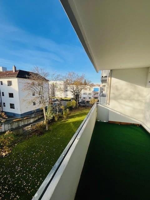 2 bedroom with open-plan kitchen flat for sale, 108 m², Laichingen, Baden-Württemberg 2 bedroom with open-plan kitchen flat for sale, 108 m², Laichingen, Baden-Württemberg