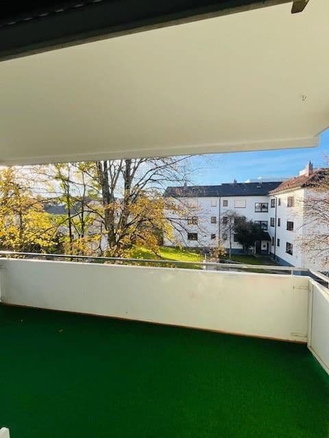 2 bedroom with open-plan kitchen flat for sale, 108 m², Laichingen, Baden-Württemberg 2 bedroom with open-plan kitchen flat for sale, 108 m², Laichingen, Baden-Württemberg