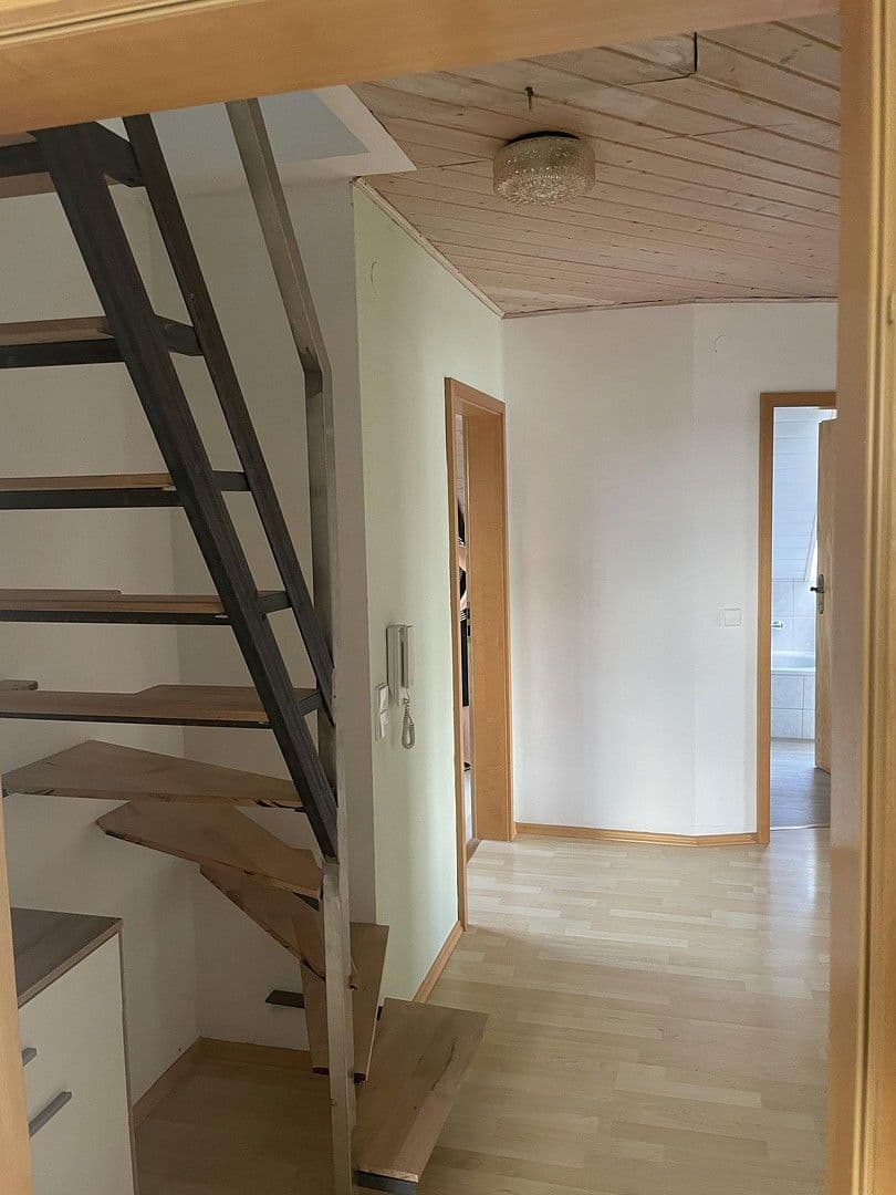 4 bedroom with open-plan kitchen flat to rent, 125 m², Espangasse 19, Unterschneidheim, Baden-Württemberg 4 bedroom with open-plan kitchen flat to rent, 125 m², Espangasse 19, Unterschneidheim, Baden-Württemberg