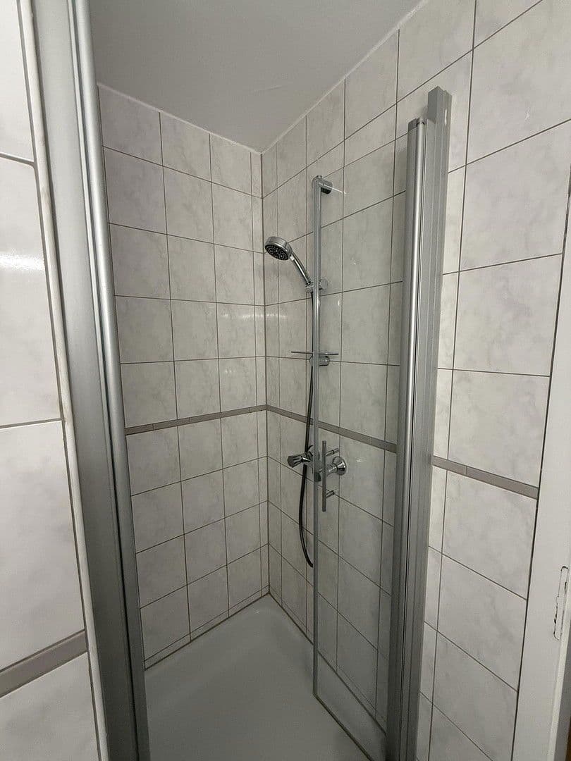 1 bedroom with open-plan kitchen flat to rent, 64 m², Erftstraße 44, Neuss, North Rhine-Westphalia 1 bedroom with open-plan kitchen flat to rent, 64 m², Erftstraße 44, Neuss, North Rhine-Westphalia