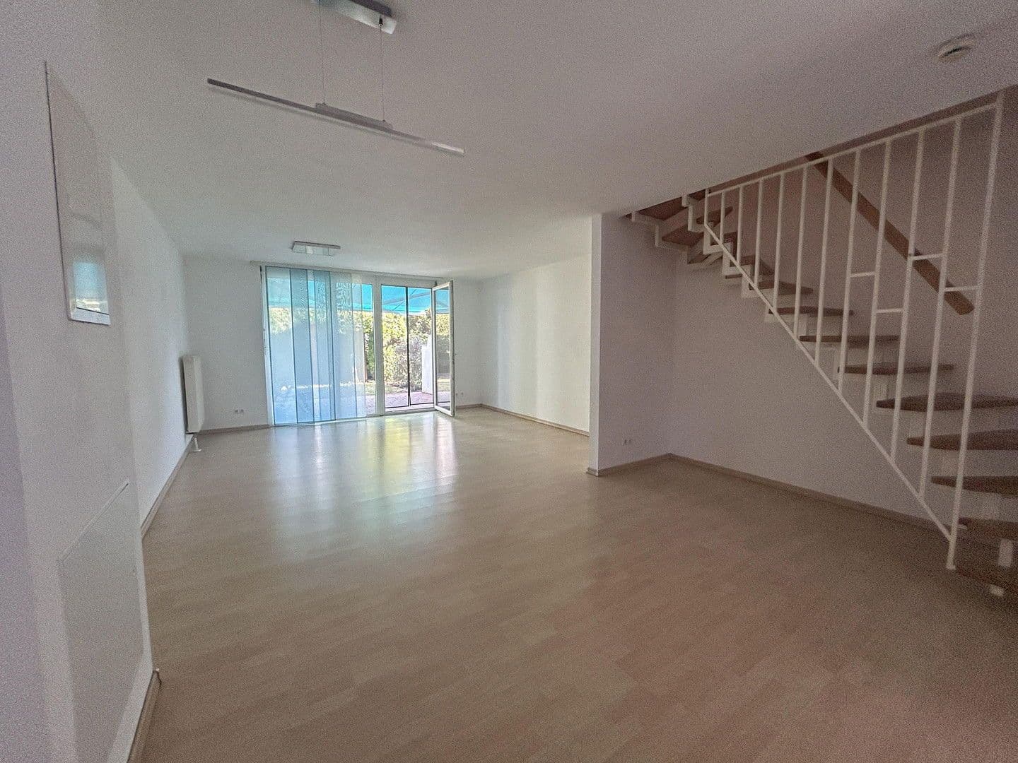 house to rent, 141 m², Kaiserslautern, Rhineland-Palatinate house to rent, 141 m², Kaiserslautern, Rhineland-Palatinate