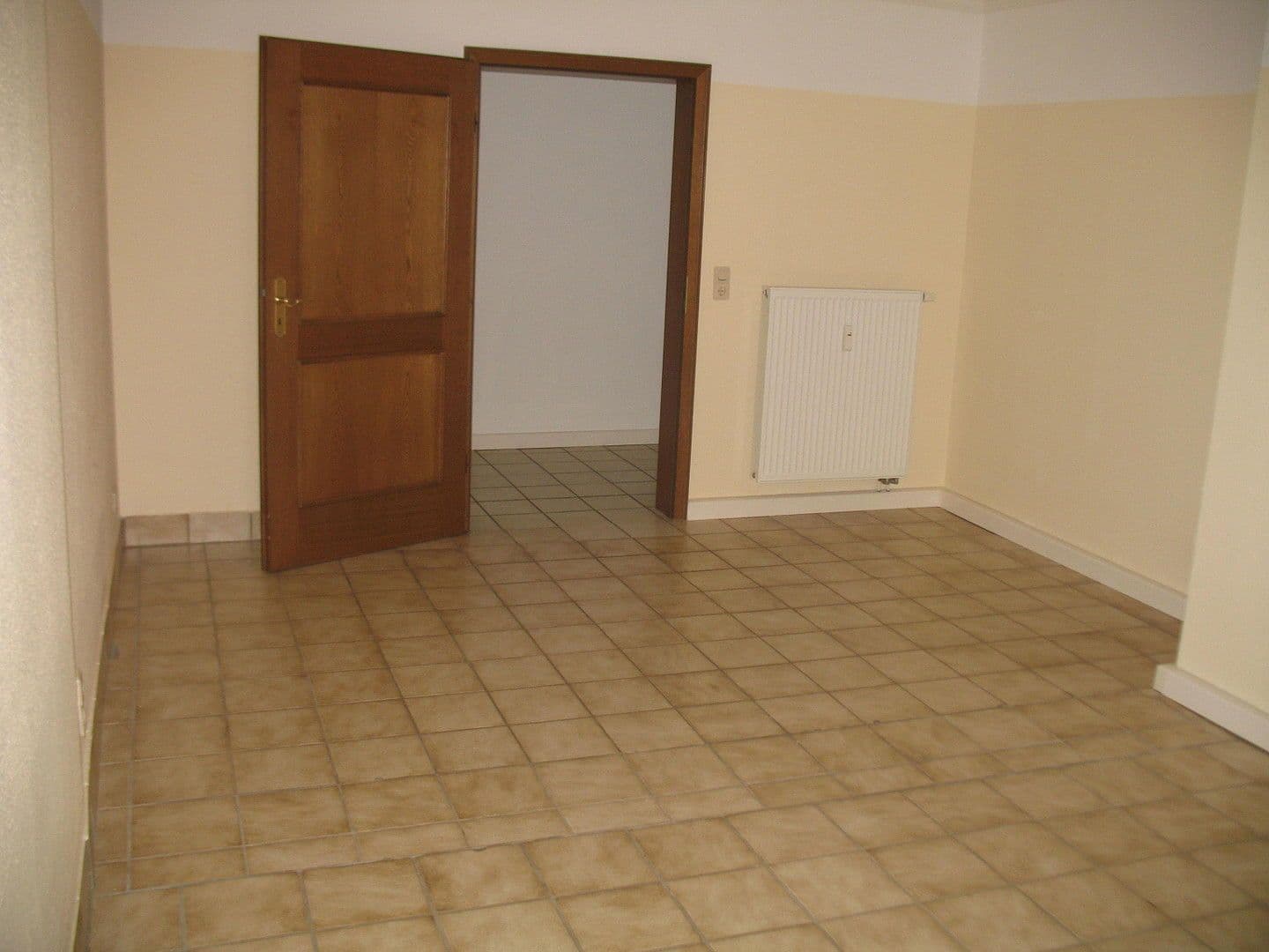 5 bedroom flat to rent, 174 m², Gänsfelderstraße 14, Zeltingen-Rachtig, Rhineland-Palatinate 5 bedroom flat to rent, 174 m², Gänsfelderstraße 14, Zeltingen-Rachtig, Rhineland-Palatinate