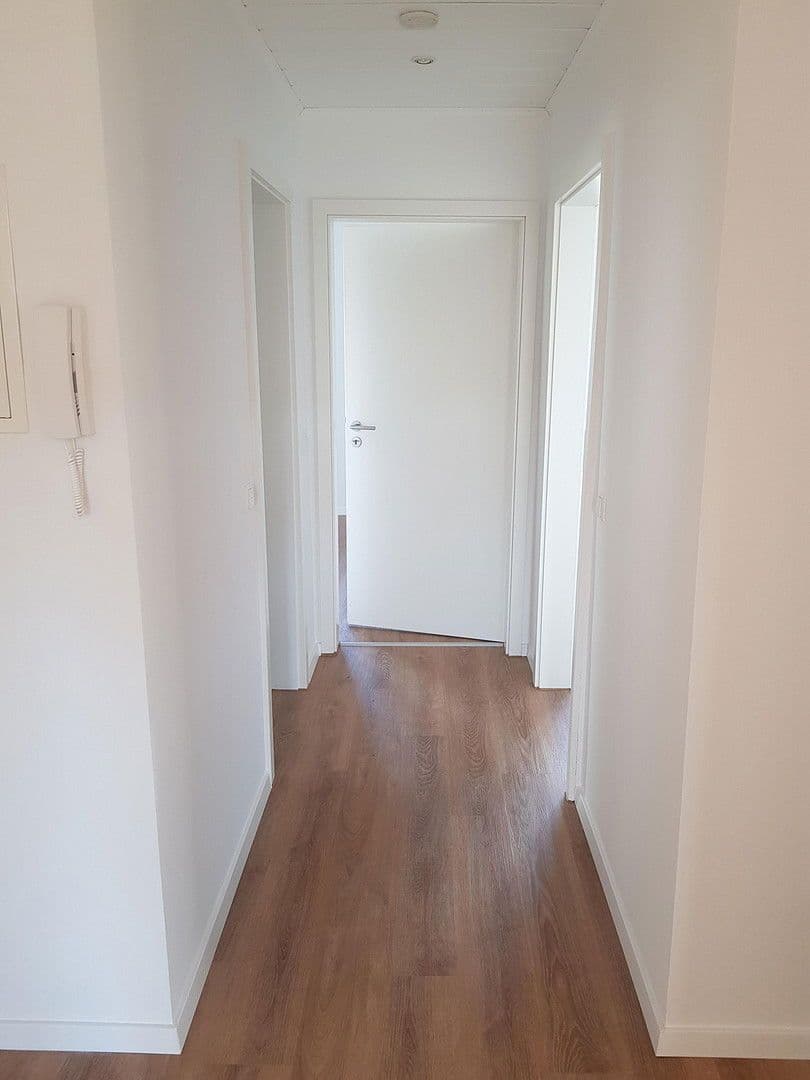 3 bedroom with open-plan kitchen flat to rent, 126 m², Weingarten, Baden-Württemberg 3 bedroom with open-plan kitchen flat to rent, 126 m², Weingarten, Baden-Württemberg
