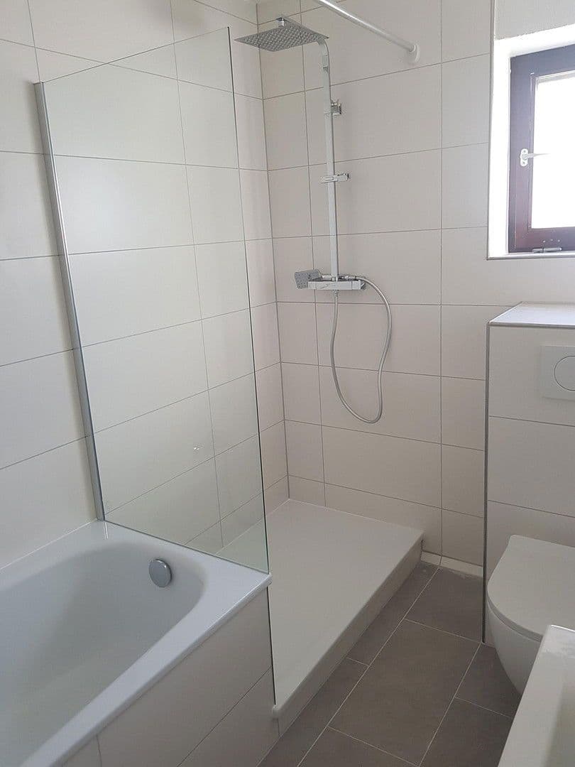 3 bedroom with open-plan kitchen flat to rent, 126 m², Weingarten, Baden-Württemberg 3 bedroom with open-plan kitchen flat to rent, 126 m², Weingarten, Baden-Württemberg