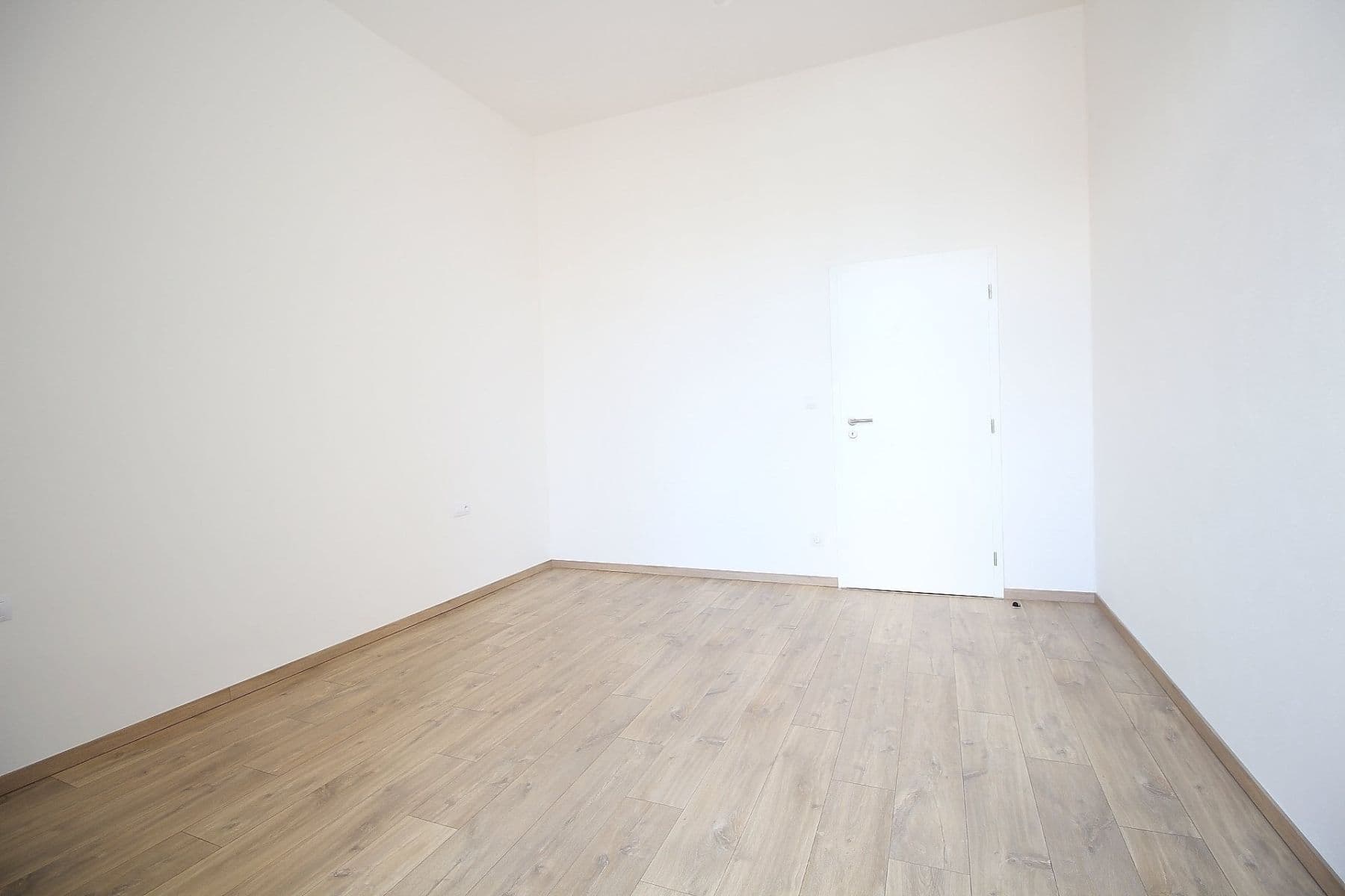 1 bedroom with open-plan kitchen flat to rent, 58 m², S. K. Neumanna, Kralupy nad Vltavou, Středočeský Region 1 bedroom with open-plan kitchen flat to rent, 58 m², S. K. Neumanna, Kralupy nad Vltavou, Středočeský Region