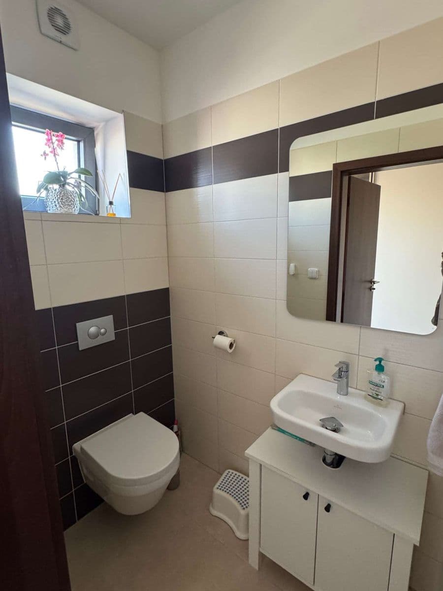 house for sale, 104 m², Tři Vršky, Králův Dvůr, Středočeský Region house for sale, 104 m², Tři Vršky, Králův Dvůr, Středočeský Region