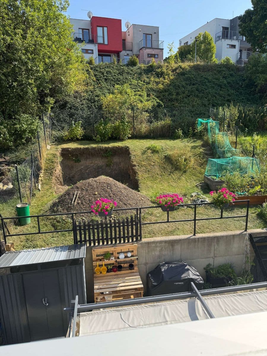 house for sale, 104 m², Tři Vršky, Králův Dvůr, Středočeský Region house for sale, 104 m², Tři Vršky, Králův Dvůr, Středočeský Region