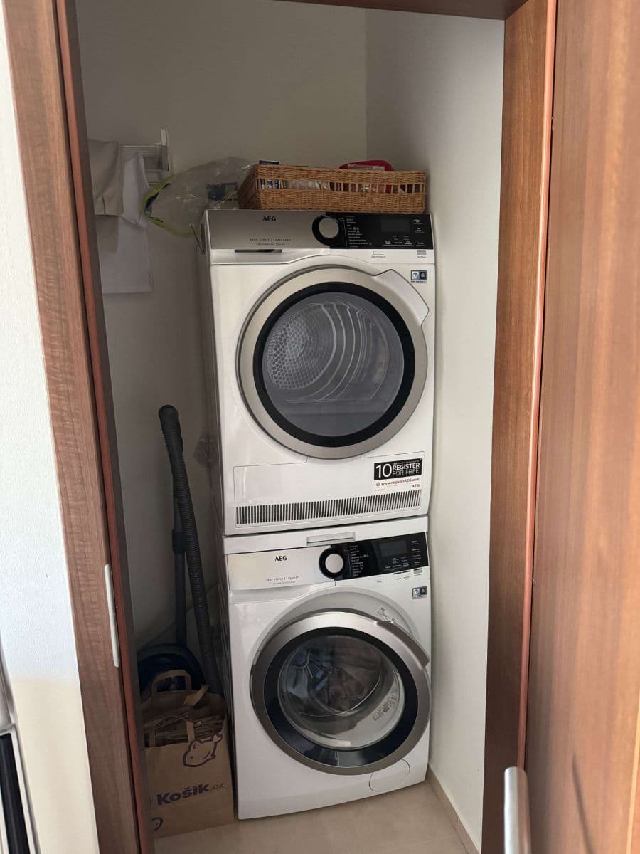 house for sale, 104 m², Tři Vršky, Králův Dvůr, Středočeský Region house for sale, 104 m², Tři Vršky, Králův Dvůr, Středočeský Region