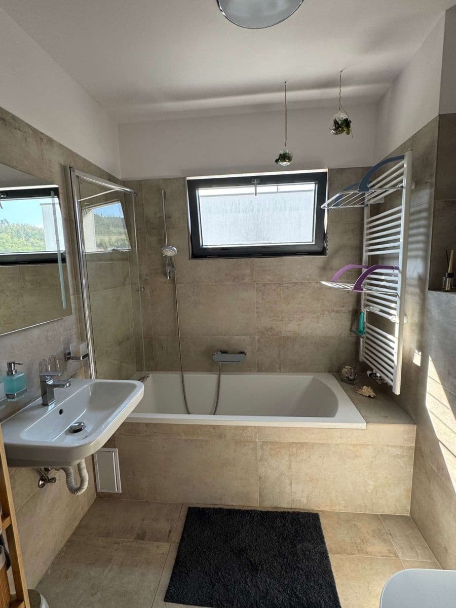 house for sale, 104 m², Tři Vršky, Králův Dvůr, Středočeský Region house for sale, 104 m², Tři Vršky, Králův Dvůr, Středočeský Region