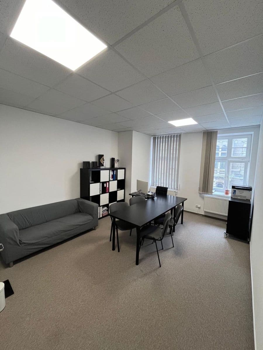 office to rent, 24 m², nám. Dr. E. Beneše, Liberec, Liberecký Region office to rent, 24 m², nám. Dr. E. Beneše, Liberec, Liberecký Region