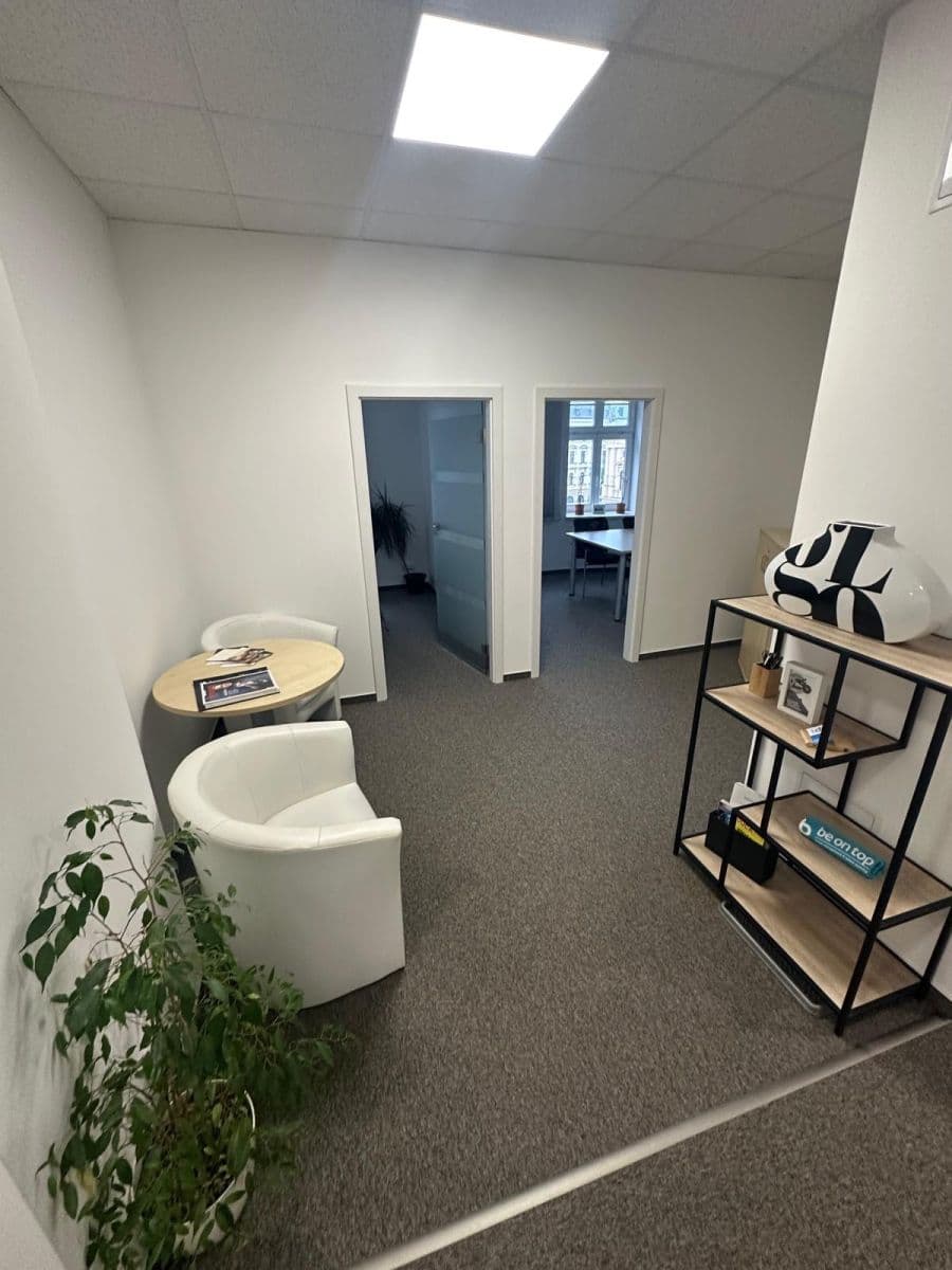 office to rent, 24 m², nám. Dr. E. Beneše, Liberec, Liberecký Region office to rent, 24 m², nám. Dr. E. Beneše, Liberec, Liberecký Region