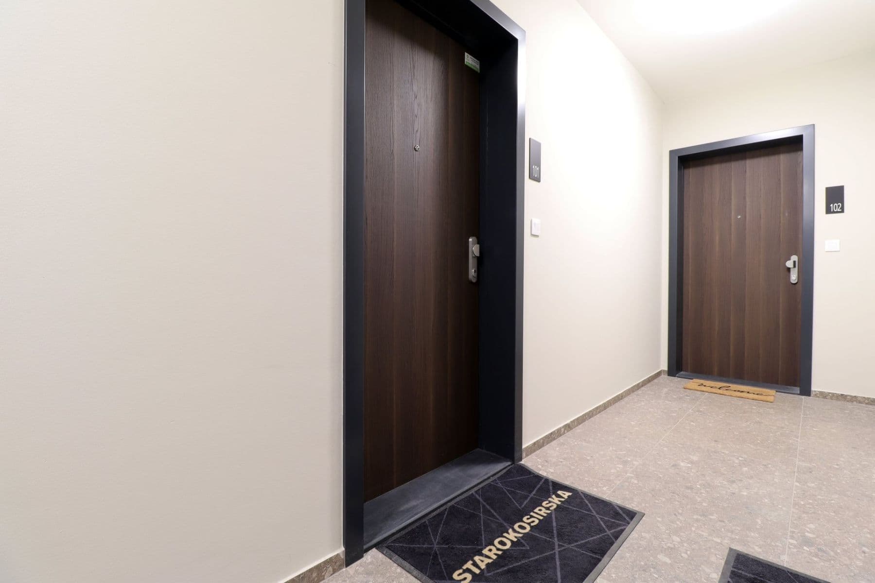 Studio flat to rent, 38 m², Starokošířská, Prague, Prague Studio flat to rent, 38 m², Starokošířská, Prague, Prague