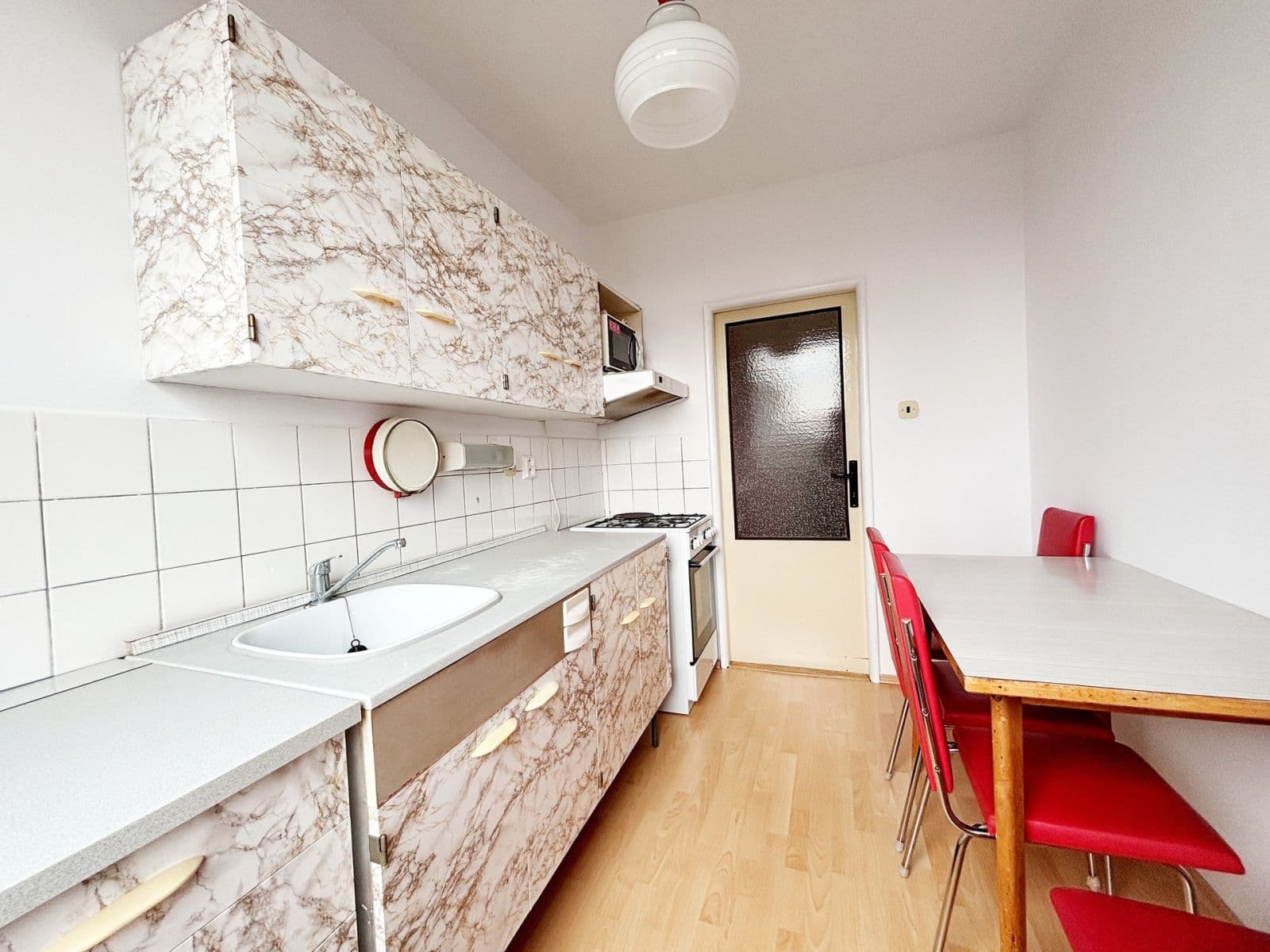 3 bedroom flat to rent, 70 m², Lešenská, Prague, Prague 3 bedroom flat to rent, 70 m², Lešenská, Prague, Prague