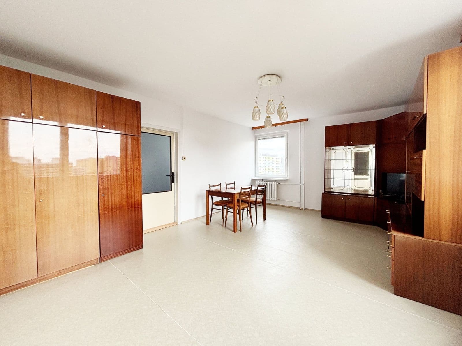 3 bedroom flat to rent, 70 m², Lešenská, Prague, Prague 3 bedroom flat to rent, 70 m², Lešenská, Prague, Prague