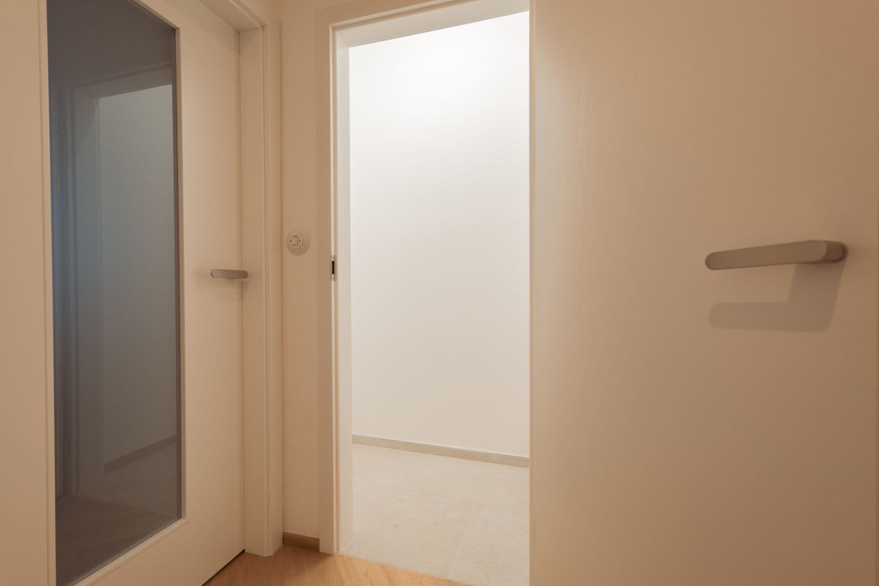 1 bedroom with open-plan kitchen flat to rent, 55 m², U Vodárny, Prague, Prague 1 bedroom with open-plan kitchen flat to rent, 55 m², U Vodárny, Prague, Prague