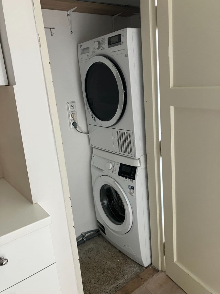 3 bedroom flat to rent, 72 m², Lvovská, Prague, Prague 3 bedroom flat to rent, 72 m², Lvovská, Prague, Prague