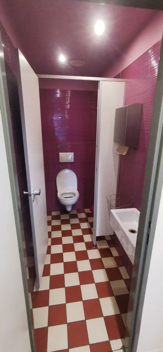 non-residential property to rent, 65 m², Kpt. Nálepky, Tábor, Jihočeský Region non-residential property to rent, 65 m², Kpt. Nálepky, Tábor, Jihočeský Region