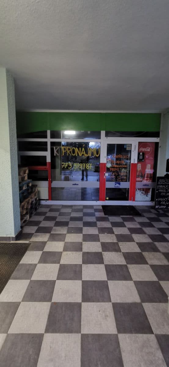 non-residential property to rent, 65 m², Kpt. Nálepky, Tábor, Jihočeský Region non-residential property to rent, 65 m², Kpt. Nálepky, Tábor, Jihočeský Region