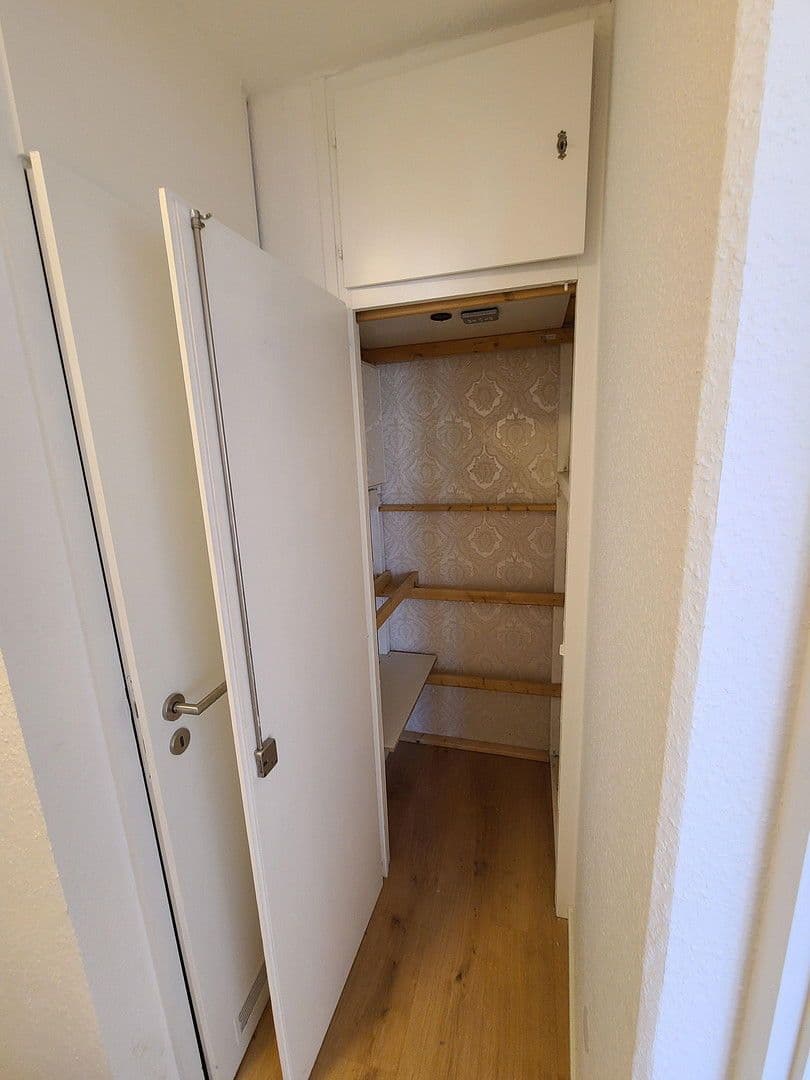 1 bedroom with open-plan kitchen flat to rent, 73 m², Siemensstraße 10, Darmstadt, Hesse 1 bedroom with open-plan kitchen flat to rent, 73 m², Siemensstraße 10, Darmstadt, Hesse