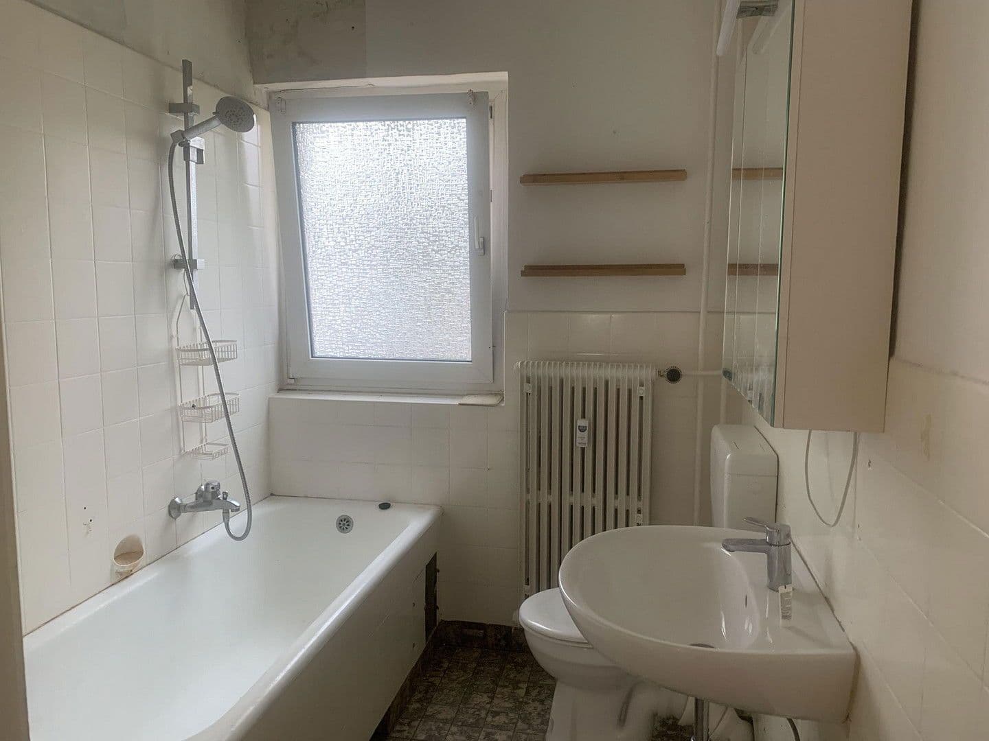 2 bedroom with open-plan kitchen flat to rent, 65 m², Voßstr. 21, Duisburg, North Rhine-Westphalia 2 bedroom with open-plan kitchen flat to rent, 65 m², Voßstr. 21, Duisburg, North Rhine-Westphalia