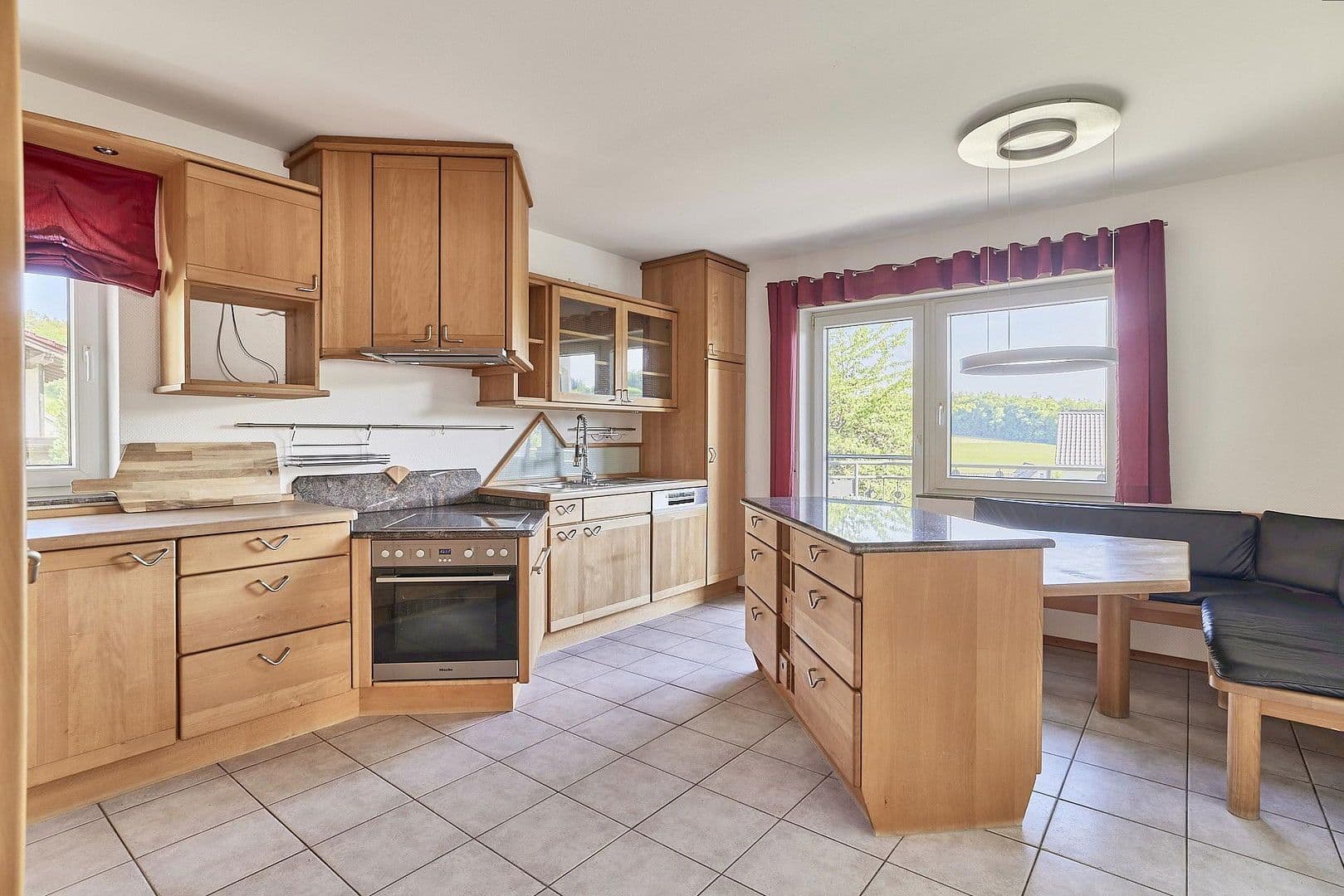 6 bedroom flat to rent, 230 m², Im Langenmorgen 2, Neckarsteinach, Hesse 6 bedroom flat to rent, 230 m², Im Langenmorgen 2, Neckarsteinach, Hesse