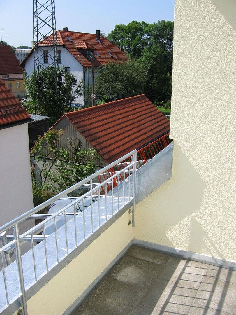 2 bedroom with open-plan kitchen flat to rent, 82 m², Blumenstraße 23, Karlsfeld, Bavaria 2 bedroom with open-plan kitchen flat to rent, 82 m², Blumenstraße 23, Karlsfeld, Bavaria