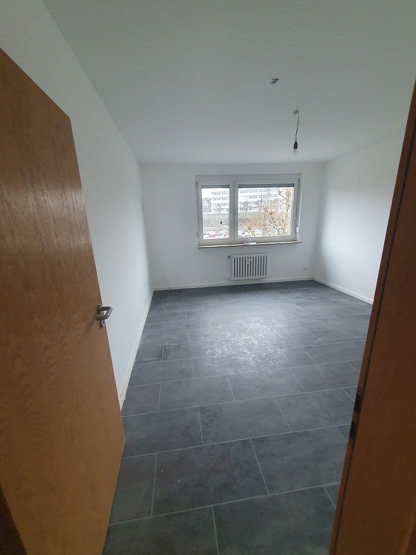 4 bedroom flat to rent, 104 m², Bahnhofstraße 98, Mühlacker, Baden-Württemberg 4 bedroom flat to rent, 104 m², Bahnhofstraße 98, Mühlacker, Baden-Württemberg