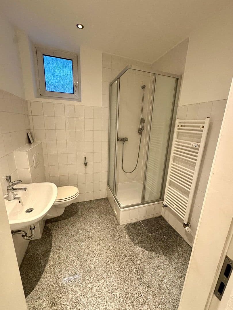 2 bedroom flat to rent, 65 m², Sternbuschweg 99, Duisburg, North Rhine-Westphalia 2 bedroom flat to rent, 65 m², Sternbuschweg 99, Duisburg, North Rhine-Westphalia