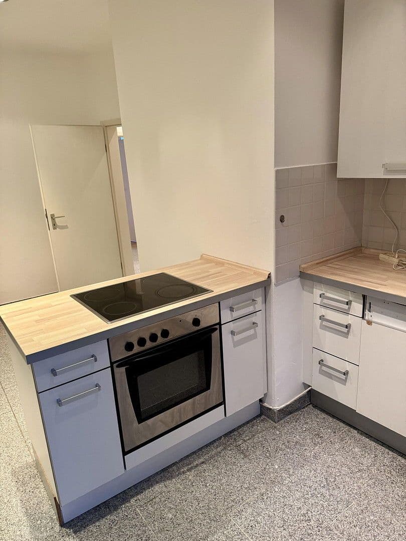 2 bedroom flat to rent, 65 m², Sternbuschweg 99, Duisburg, North Rhine-Westphalia 2 bedroom flat to rent, 65 m², Sternbuschweg 99, Duisburg, North Rhine-Westphalia