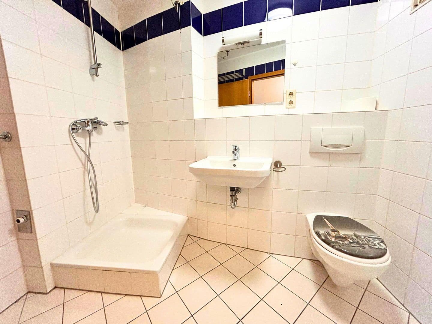 2 bedroom flat to rent, 60 m², Saarbrücken, Saarland 2 bedroom flat to rent, 60 m², Saarbrücken, Saarland