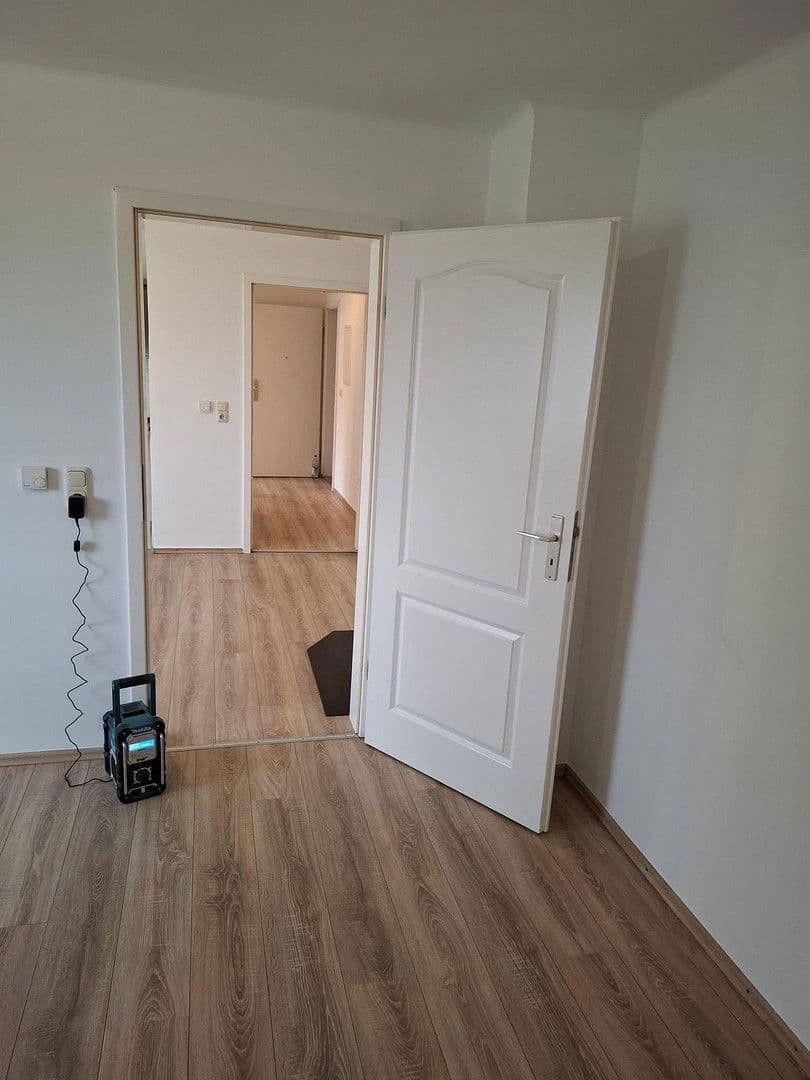 1 bedroom with open-plan kitchen flat to rent, 50 m², Langquaid, Bavaria 1 bedroom with open-plan kitchen flat to rent, 50 m², Langquaid, Bavaria