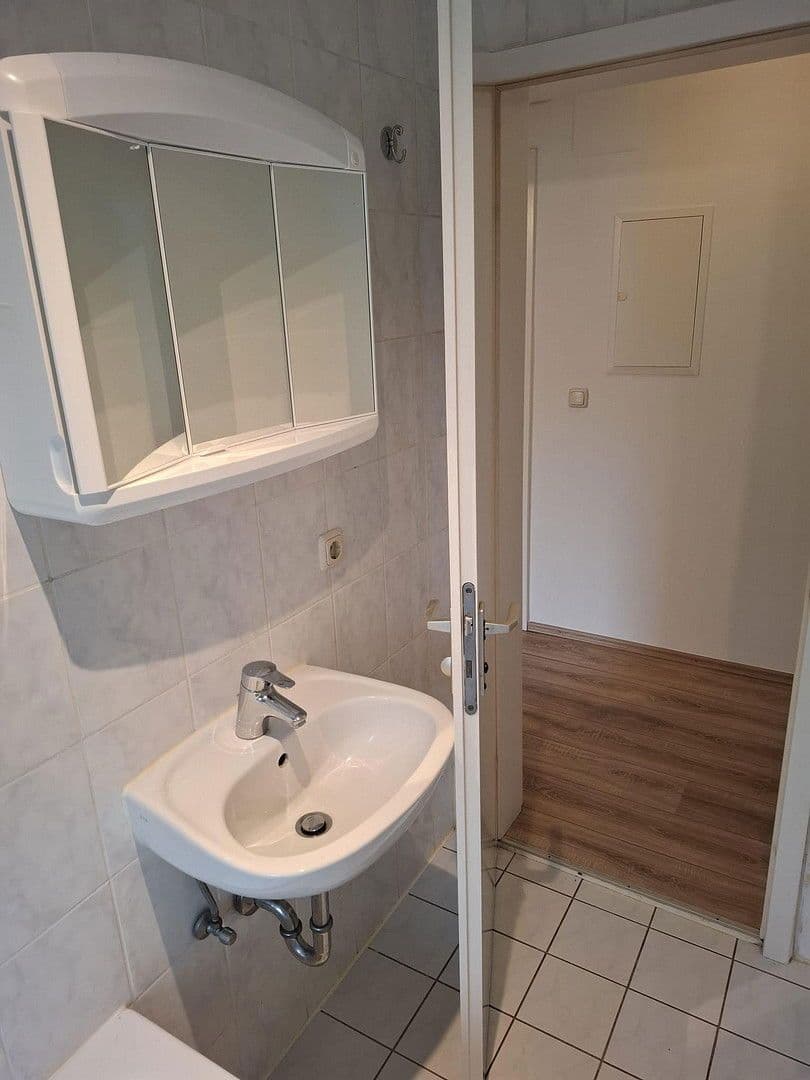 1 bedroom with open-plan kitchen flat to rent, 50 m², Langquaid, Bavaria 1 bedroom with open-plan kitchen flat to rent, 50 m², Langquaid, Bavaria