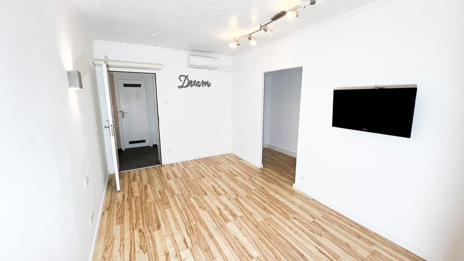 2 bedroom with open-plan kitchen flat to rent, 83 m², Recklinghausen, North Rhine-Westphalia 2 bedroom with open-plan kitchen flat to rent, 83 m², Recklinghausen, North Rhine-Westphalia