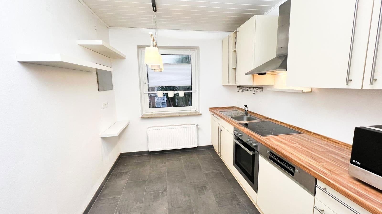 2 bedroom with open-plan kitchen flat to rent, 83 m², Recklinghausen, North Rhine-Westphalia 2 bedroom with open-plan kitchen flat to rent, 83 m², Recklinghausen, North Rhine-Westphalia