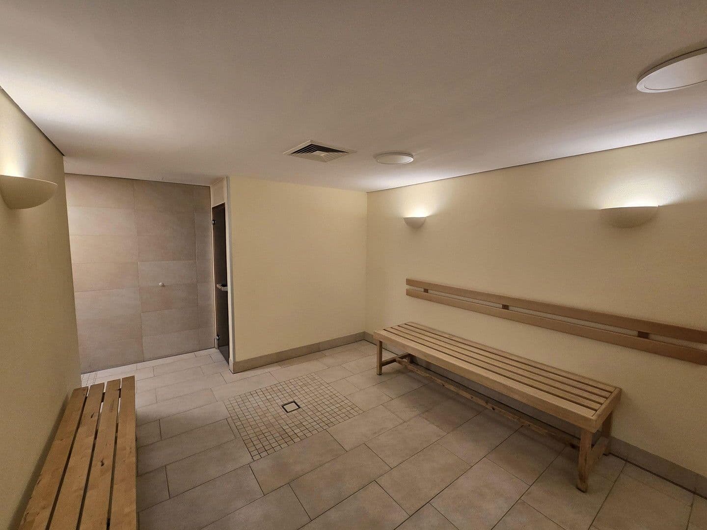 Studio flat to rent, 47 m², Görlitzer Straße 7, Neuss, North Rhine-Westphalia Studio flat to rent, 47 m², Görlitzer Straße 7, Neuss, North Rhine-Westphalia