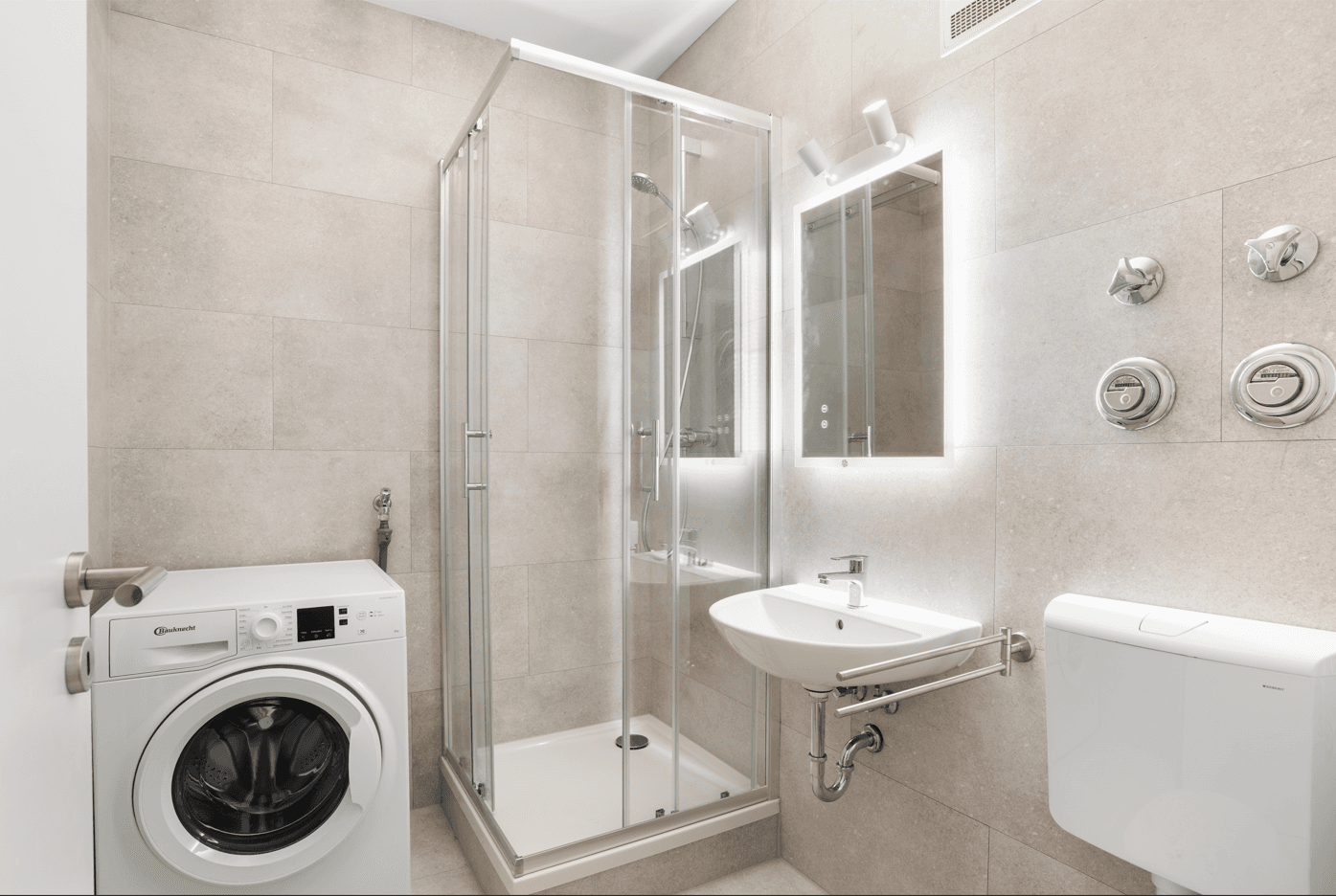 1 bedroom flat to rent, 102 m², H3 8, Mannheim, Baden-Württemberg 1 bedroom flat to rent, 102 m², H3 8, Mannheim, Baden-Württemberg