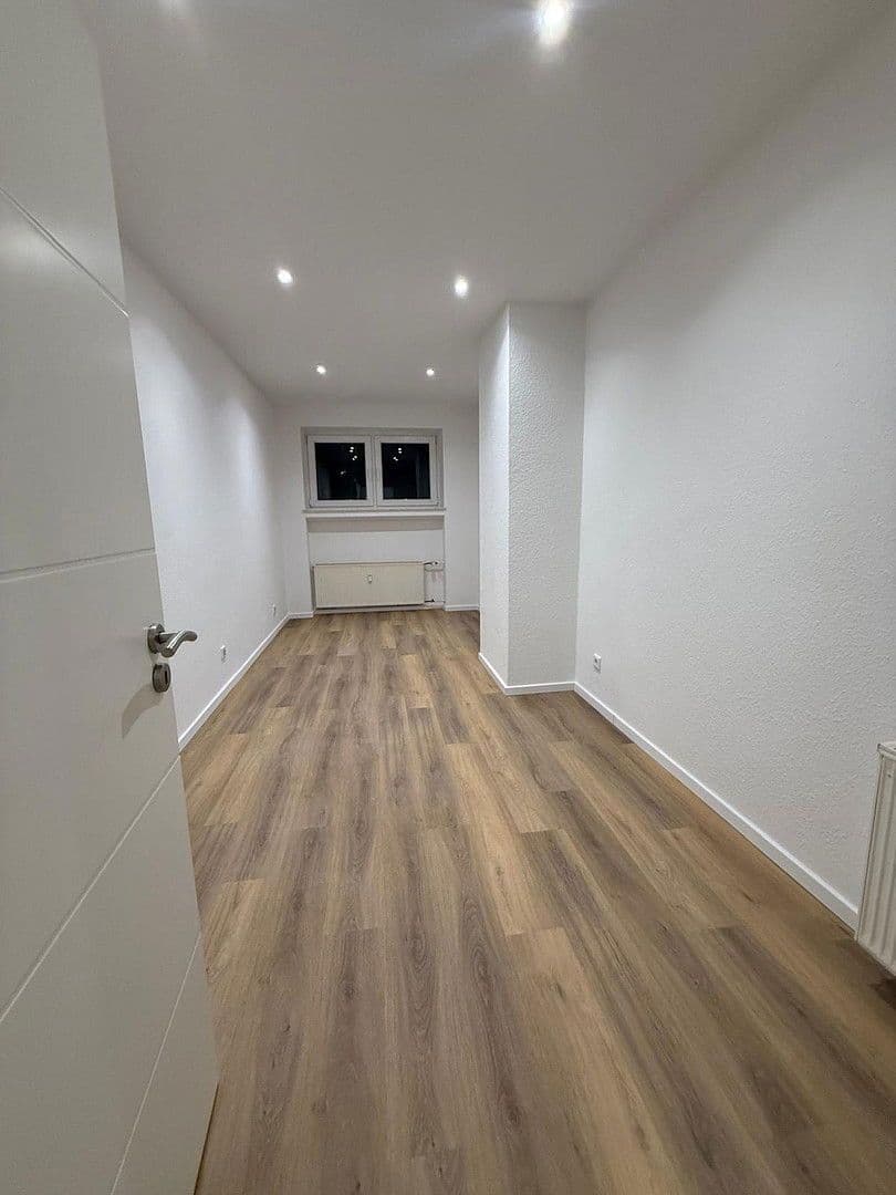 3 bedroom with open-plan kitchen flat to rent, 107 m², Langenfeld (Rheinland), North Rhine-Westphalia 3 bedroom with open-plan kitchen flat to rent, 107 m², Langenfeld (Rheinland), North Rhine-Westphalia