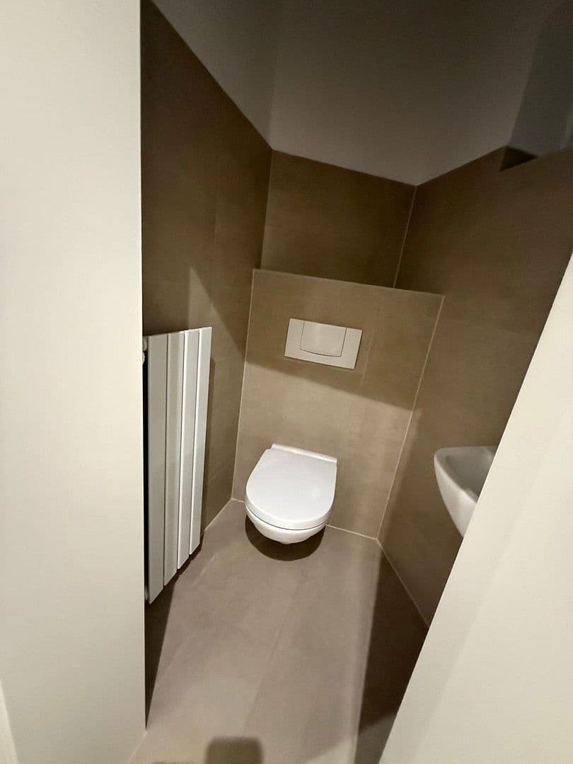 3 bedroom with open-plan kitchen flat to rent, 107 m², Langenfeld (Rheinland), North Rhine-Westphalia 3 bedroom with open-plan kitchen flat to rent, 107 m², Langenfeld (Rheinland), North Rhine-Westphalia