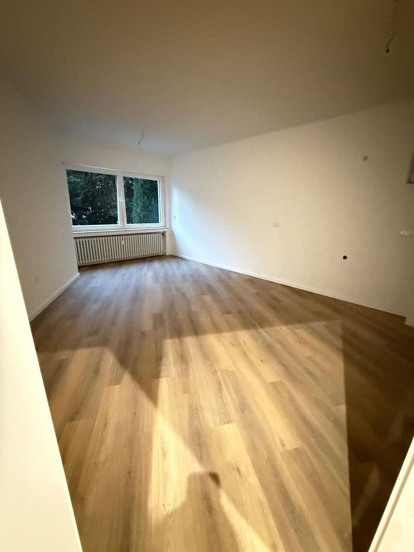 3 bedroom with open-plan kitchen flat to rent, 107 m², Langenfeld (Rheinland), North Rhine-Westphalia 3 bedroom with open-plan kitchen flat to rent, 107 m², Langenfeld (Rheinland), North Rhine-Westphalia